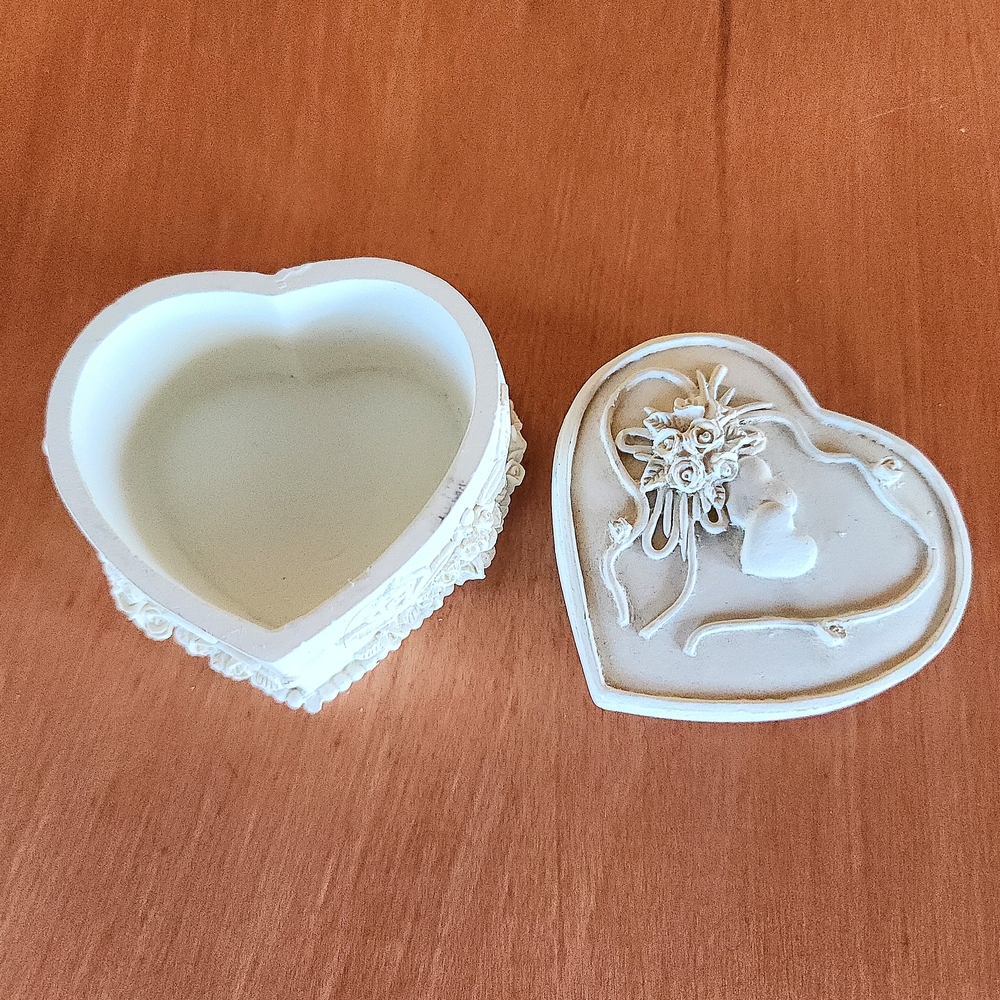 Antique White Heart-Shaped Storage Box